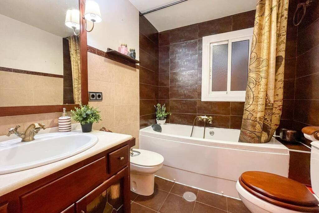 Coqueto Y Amplio Apartamento A 15 Min De La Playa Аліканте Екстер'єр фото