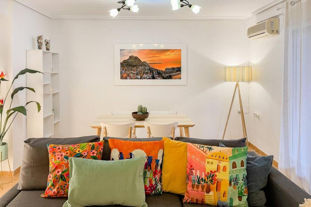 Coqueto Y Amplio Apartamento A 15 Min De La Playa Аліканте Екстер'єр фото